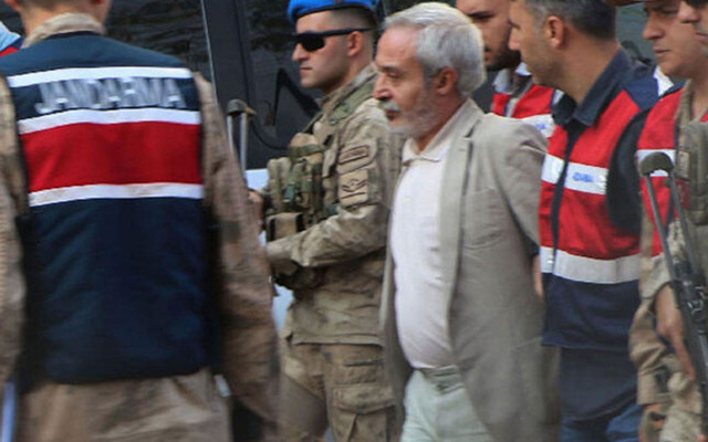 Eski Diyarbakır Belediye Başkanı Selçuk Mızraklı'ya hapis cezası - Resim: 0