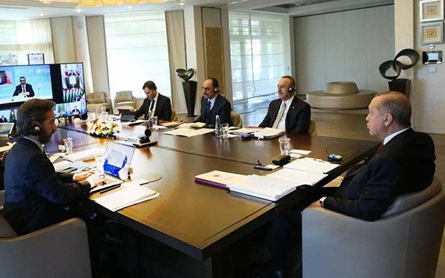 Erdoğan'dan Türk Konseyi'nde kritik açıklama: Sosyo-ekonomik bir krizle karşı karşıyayız - Resim: 0