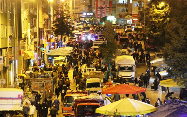 Prof. Dr. Naci Görür: Bu kararla bir anda korona bulaşını patlattık - Resim: 0