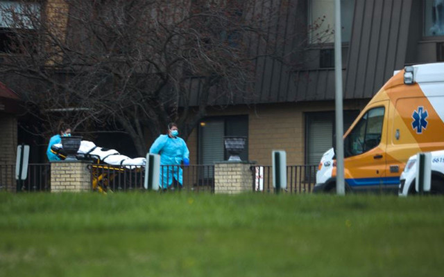 ABD koronavirüse yenik düşüyor! Ölenlerin sayısı 42 bin 374'e yükseldi - Resim: 0