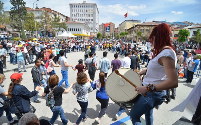 DİSK tarihinde bir ilk! 1 Mayıs'ta sosyal medya üzerinden miting yapacak - Resim: 0