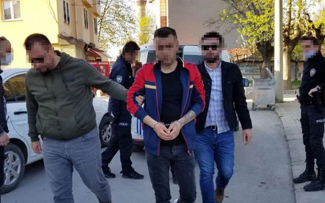 Kütahya'da ev hapsini üçüncü kez ihlal eden Nesibe'nin eski eşi tutuklandı - Resim: 1