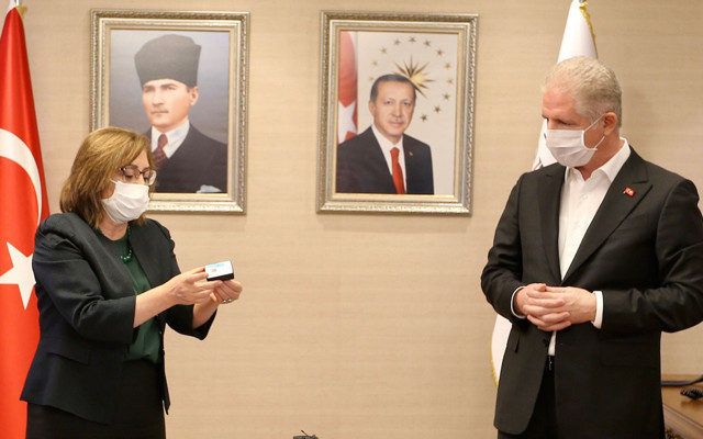 Gaziantep Büyükşehir'den koronavirüs tedbirleri kapsamında Türkiye'de bir ilk! - Resim: 0