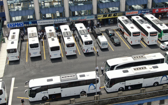 İstanbul'dan Karadeniz'e çay hasadı için yolculuk başladı - Resim: 0