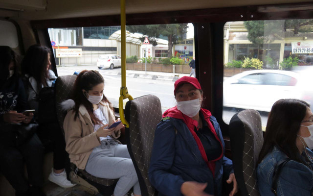 Kartal'da fazla yolcu alan minibüsler denetime takıldı - Resim: 1