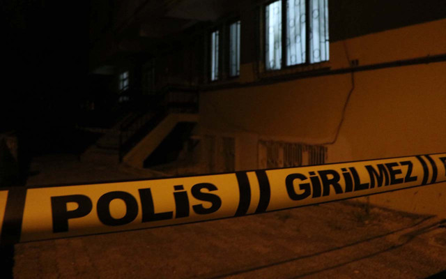 Kayseri'de 3 katlı apartman karantinaya alındı - Resim: 0