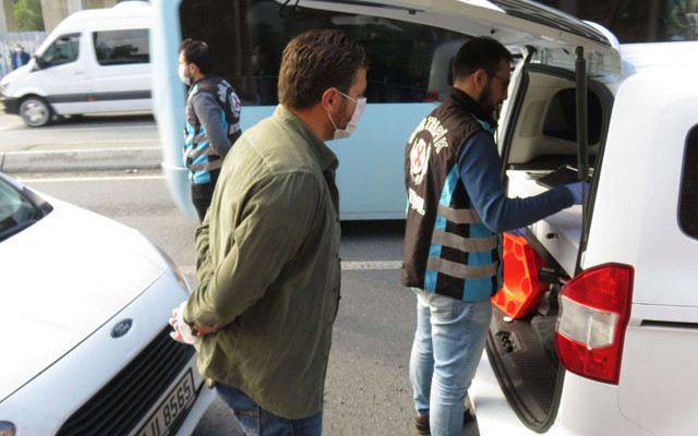 Kartal'da ceza yiyen minibüs şoförü: Zorla biniyorlar - Resim: 1