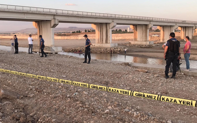 Batman'da girdiği göletten cansız bedeni çıkartıldı - Resim: 1