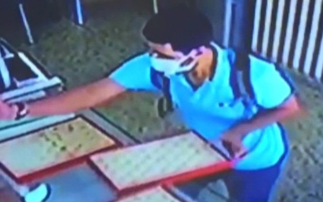 Kartal'da biber gazıyla kuyumcu soydu 45 yüzük çaldı - Resim: 1