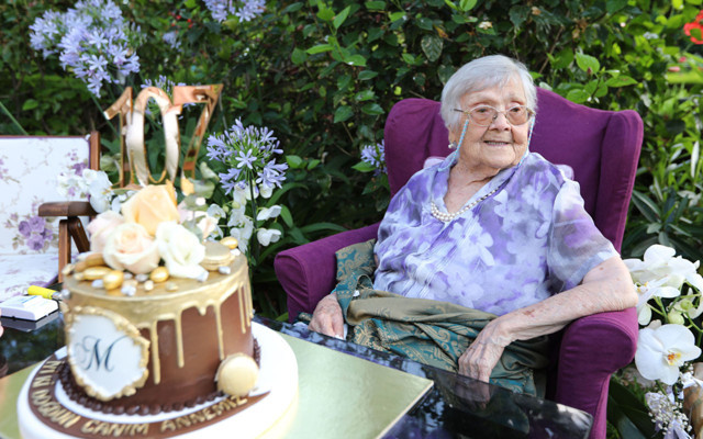 Mersin'de yaşını duyan inanamıyor doğum gününü böyle kutladı - Resim: 0