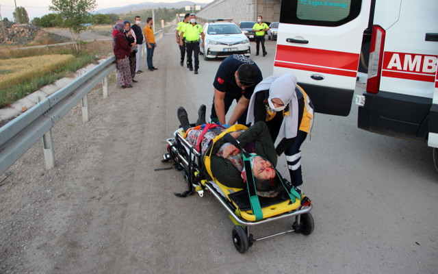 Sivas'ta 75 yaşındaki sürücü bir kişiyi ölüme götürdü - Resim: 0