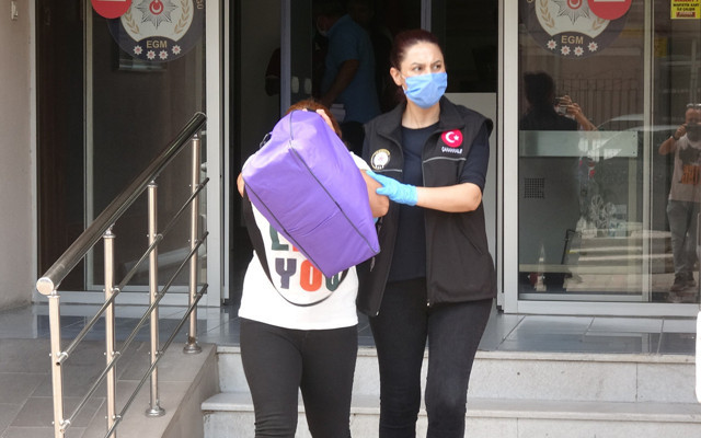 Çanakkale'de açamadığı kapı olmayan kadın hırsız yakalandı - Resim: 0