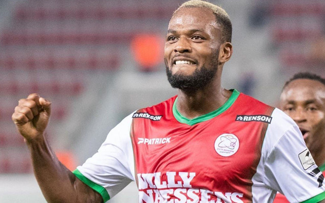 Beşiktaş'ın kiralık futbolcuları Cyle Larin ve Isımat Mirin beklemede - Resim: 0