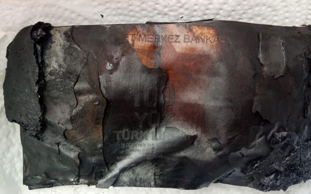 Çankırı'da 15 bin lirasını sakladığı sobayı yanlışlıkla yaktı - Resim: 1