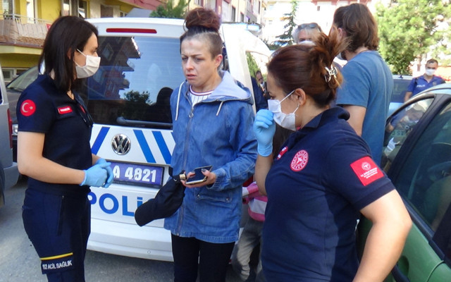 Kütahya'da 2 çocuğunun annesini boğarak öldürmek istedi polis kurtardı - Resim: 0