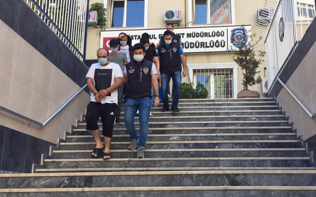 İki ilde eş zamanlı fuhuş operasyonu 19 kişi gözaltına alındı - Resim: 1