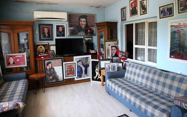Darbecilerin şehit ettiği Sevda Güngör'ün odası fotoğraflarıyla süslendi - Resim: 0