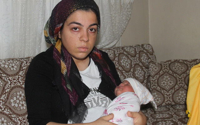 Adana'da yeni doğmuş kızını koklamaya giderken ölüme yakalandı - Resim: 0