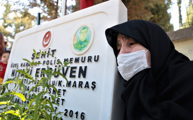 15 Temmuz'da Ankara'da ölen şehidin annesi: Keşke o şeytanı öldürselerdi - Resim: 0