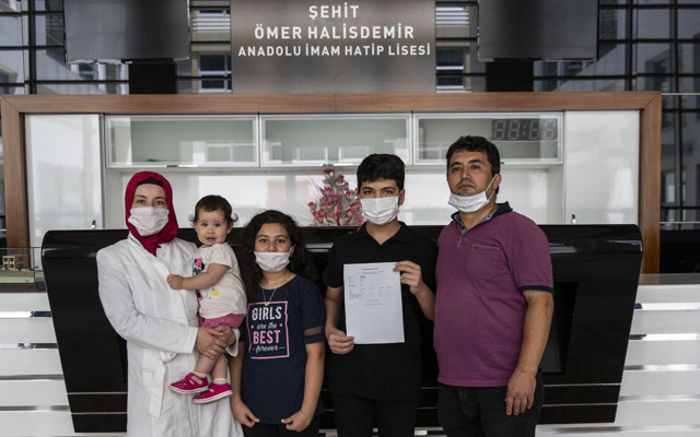 Türkiye LGS birinciliğiyle Ankara'yı gururlandırdı başarısını düzenli çalışmaya bağlı - Resim: 0