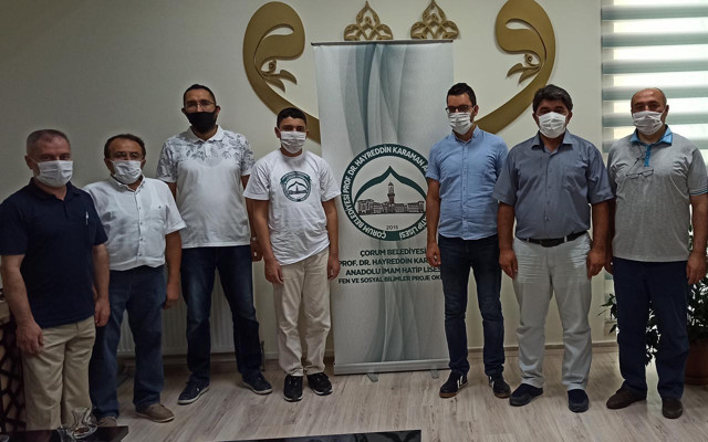 Çorum'da 4 yaşında okudu 11 ayda hafız oldu şimdi LGS Türkiye birincisi - Resim: 0