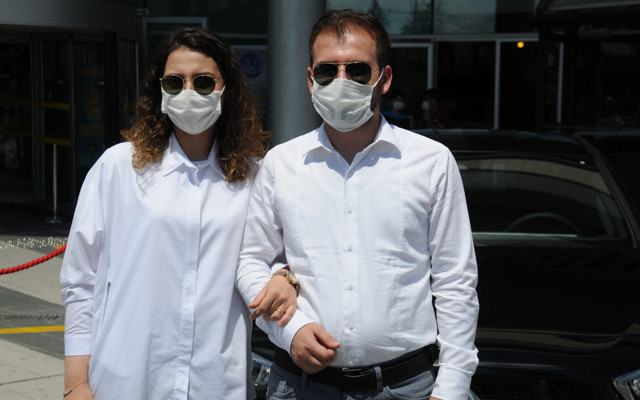 Eskişehir'de yüzük alan çift bir taşla iki kuş vurdu - Resim: 1