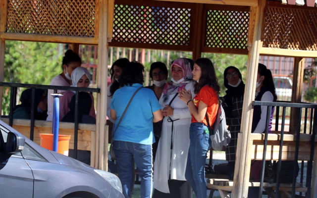 Kayseri'de müdür yardımcısını ölü buldu - Resim: 0