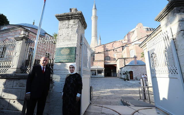 Cumhurbaşkanı Erdoğan'dan Ayasofya'da inceleme - Resim: 1