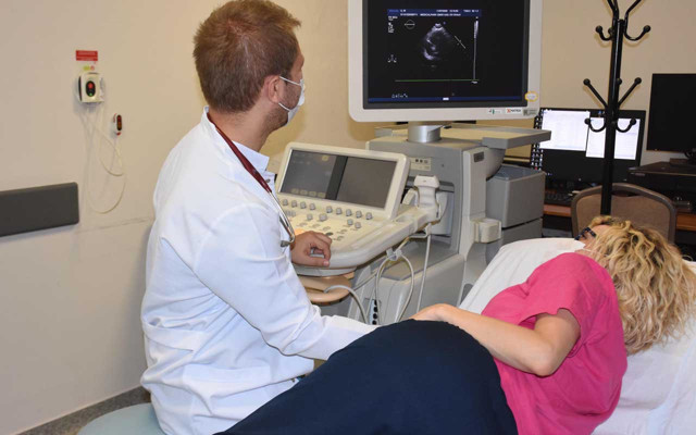 Kırık kalp sendromu nedir, belirtileri neler? Kardiyoloji uzmanı konuştu - Resim: 0