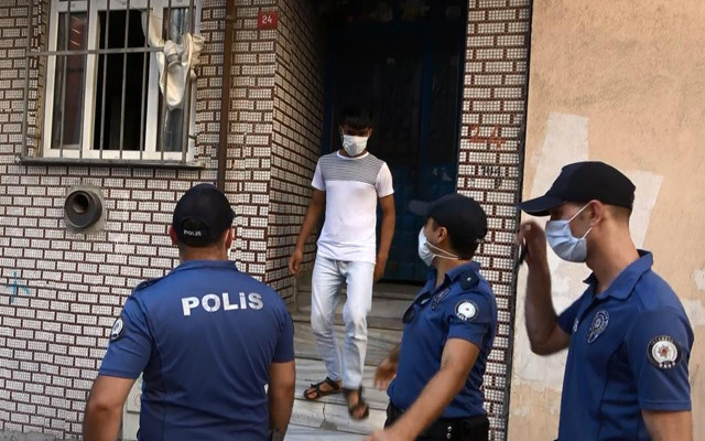 Sultangazi'de böyle arkadaş mı olur! Para ve telefonu vermeyince yapılana bak - Resim: 1