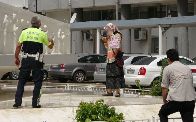 Adıyaman'da valilik bahçesinde intihara kalkıştı kardeşleri sebep olmuş - Resim: 0