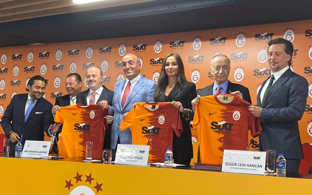 Mustafa Cengiz basın toplantısında konuştu: 4 oyuncu bizi çok yoruyor - Resim: 0