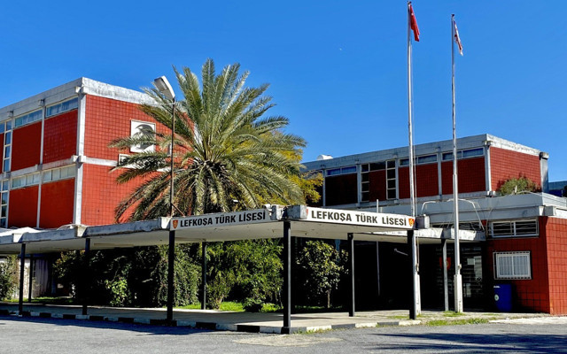 KKTC'de cinsel istismarcı beden öğretmeni meslekten ihraç edildi - Resim: 0