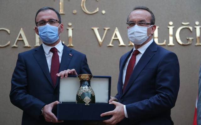 Gençlik ve Spor Bakanı Kasapoğlu: En genç nüfusa sahip birkaç ülkeden biriyiz - Resim: 0