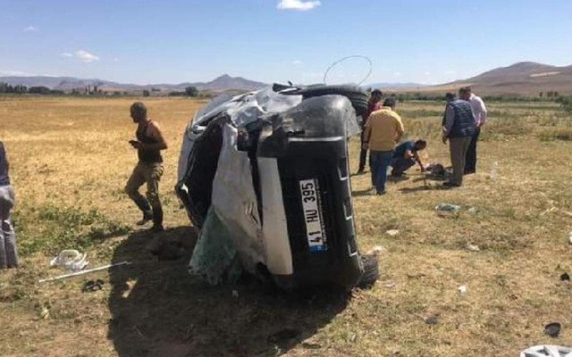 Erzincan yürek dağladı! Anne çocuklarını bırakıp ölüme yürüdü - Resim: 0
