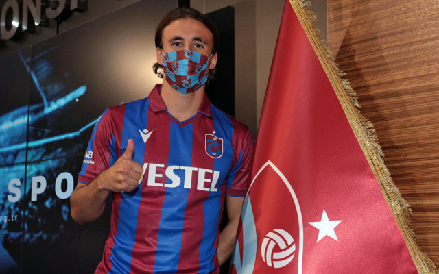 Ahmet Ağaoğlu 4 transfere birden imzayı attırdı - Resim: 0