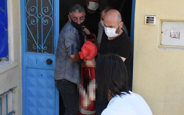 Sivas'ta acı gerçek arkadaşları muhtarı arayınca ortaya çıktı - Resim: 0