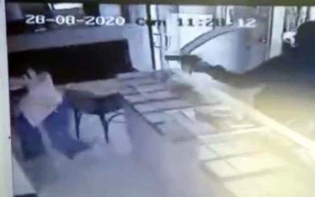 Kadın kuyumcu soyguncuya direndi! Kastamonu'da vicdansız hırsız ağır yaraladı - Resim: 2