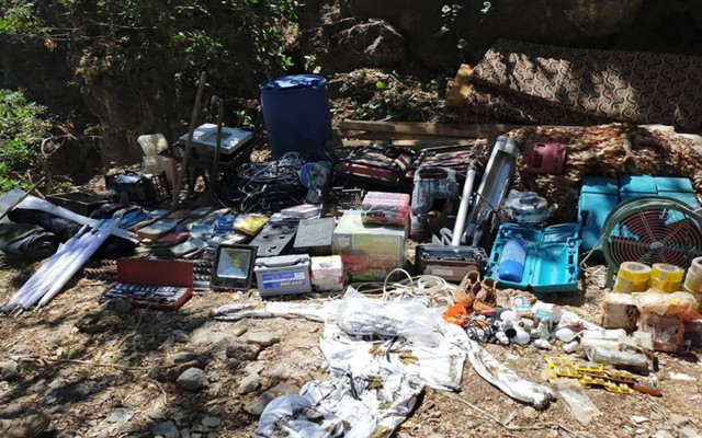 Irak Pençe-Kaplan Operasyonu'nda terör örgütü PKK'ya ait çok sayıda malzeme ele geçirildi - Resim: 0