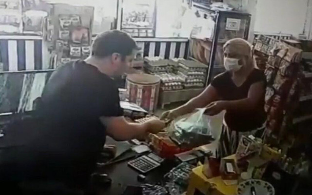 İzmir'de tırnakçı kadından garip tehdit: Bana zorla tecavüz ediyor derim ha... - Resim: 0