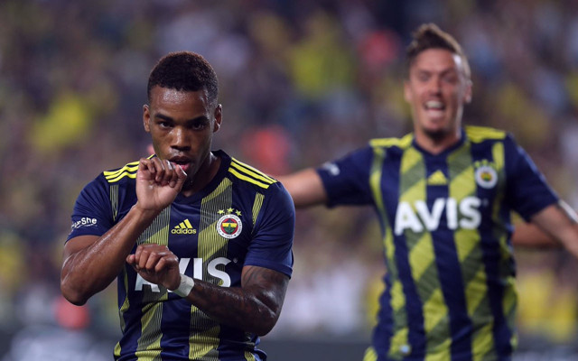 Garry Rodrigues'in yolu Olympiakos'a çıktı - Resim: 0