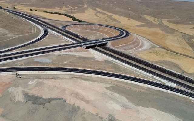 Bakan Karaismailoğlu’ndan Giresun’a balıkçı barınağı müjdesi - Resim: 3