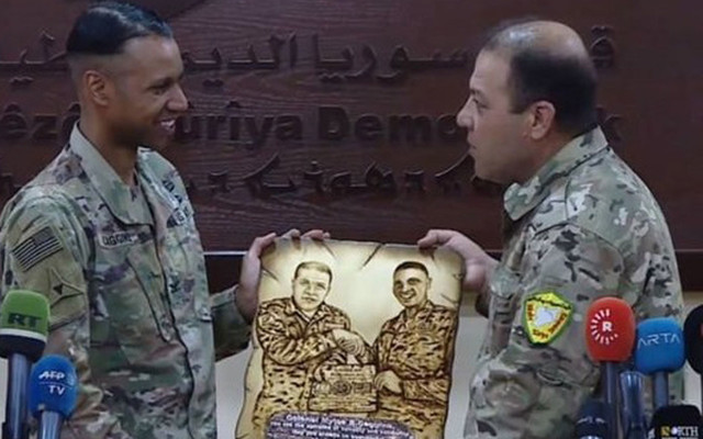 ABD'li sözde komutan terör örgütü PKK'ya destek veremeyeceği için ağladı - Resim: 0