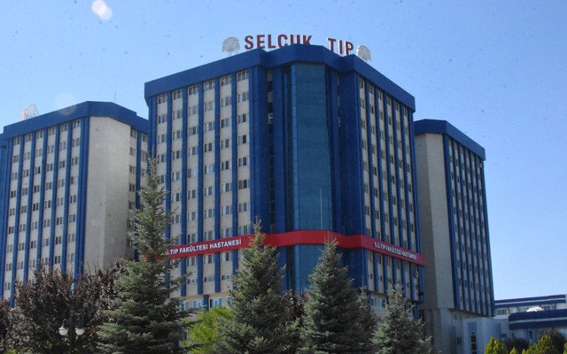 Konya'da tıp fakültesi öğrencisi Merve 45 günlük koronavirüs mücadelesini kaybetti - Resim: 1