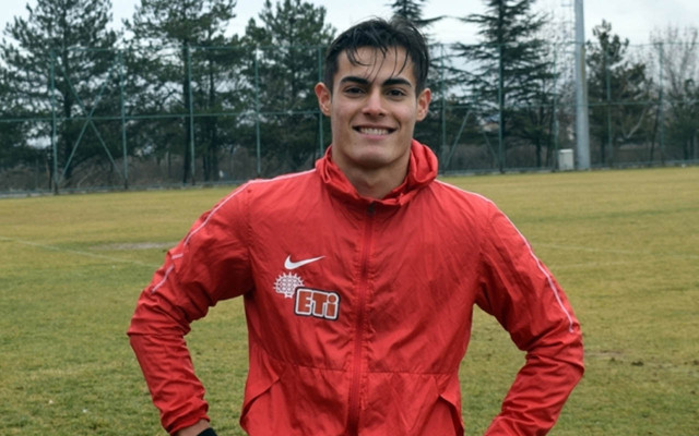 Eskişehirspor’da Metehan Altunbaş Avrupa ekibine transfer oldu - Resim: 0