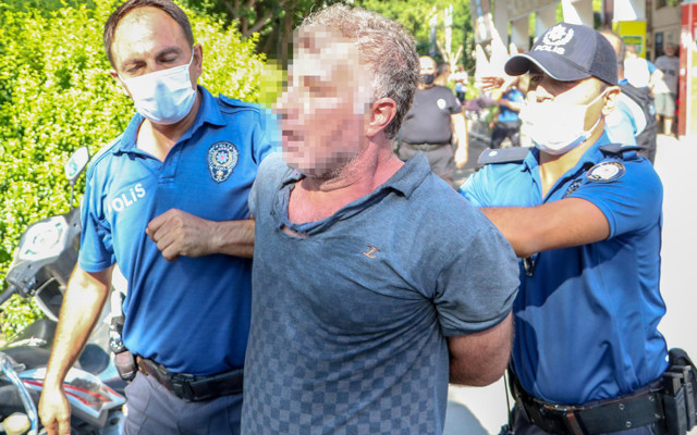 Antalya'da ziyarete gittiği arkadaşının iş yerinde intihara kalkıştı - Resim: 0