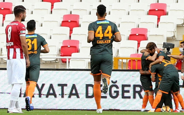 Alanyaspor konuk olduğu Sivasspor'u 2-0'lık skorla mağlup etti - Resim: 0