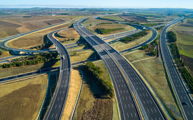 Bakan Karaismailoğlu açıkladı: Kuzey Marmara Otoyolu 21 Aralık'ta tamamlanıyor - Resim: 1