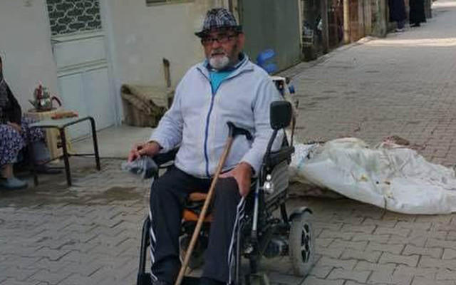 Gömüldükten sonra tabutu yakıldı Bartın'da yeğeni böyle seslendi - Resim: 1