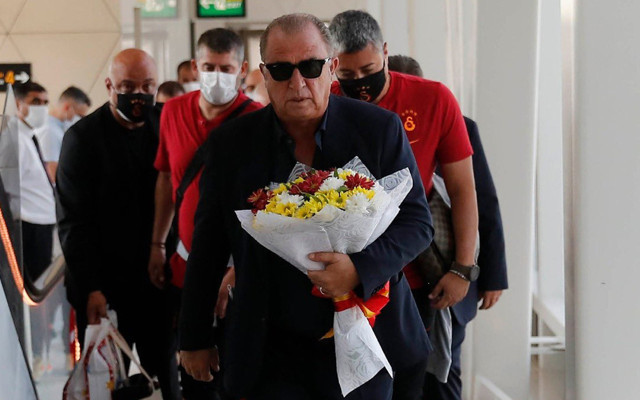 Galatasaray kafilesi Azerbaycan'a ayak bastı - Resim: 0